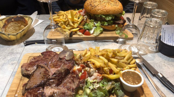 La Table Des Bouchers food