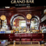 Grand Bar Cafe Restaurant Bar Dentro