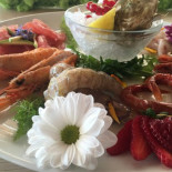 Prestige Lido Nazioni food