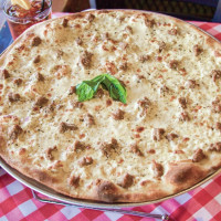 Grimaldi’s Coal Brick-oven Pizzeria food