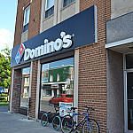 Domino's Pizza outside