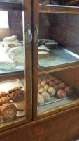 Christians Bakery food