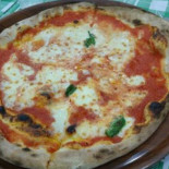 Pizzeria La Bruna food
