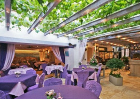 Auberge des Maures food