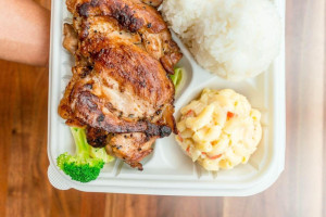 Ono Hawaiian Bbq food