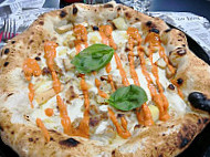 Atipico Pizzeria Contemporanea food