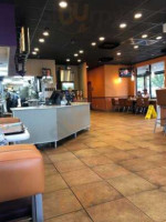 Taco Bell inside