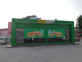 Subway (shell Muar) food