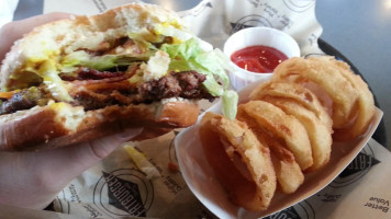 Fatburger Fort Mcmurray food