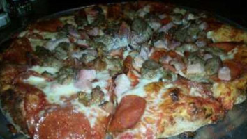 Grotto Pizzeria Tavern food