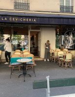 La Cevicheria inside