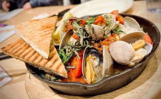 La Fiamma Wood Fire Pizza Cibo