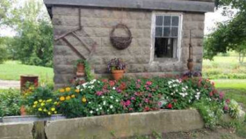 Red Barn Farm Of Northfield outside