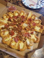 Pizza Hut food