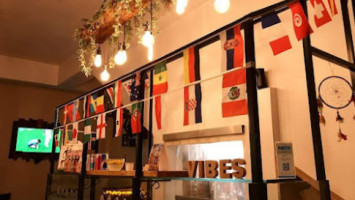 Vibes Bistro inside