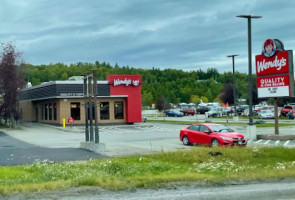 Wendy's outside