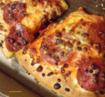 Pizza Hut food