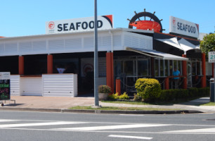 Seafood Market Caloundra outside