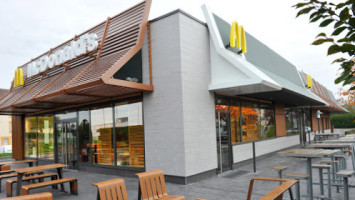 Mcdonald's inside