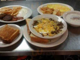 The Country Cafe food