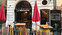 La Bringuerie inside