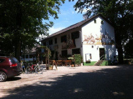 Waldspielplatz outside