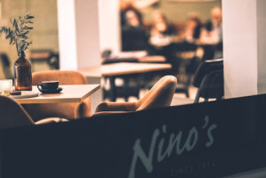 Nino's Of Victor Harbor food