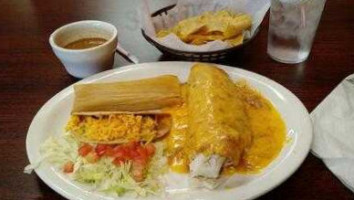 El Tapatio food