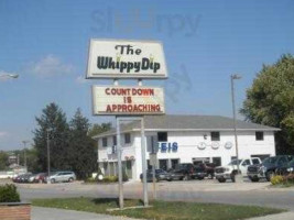 Whippy Dip outside