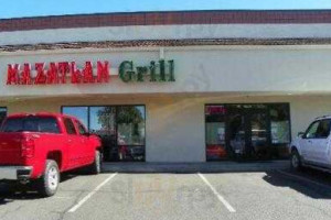 Mazatlan Grill outside