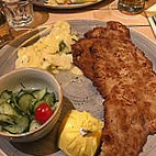 Schnitzelei Charlottenburg food