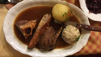 Weissbrauhaus zum Herrnbrau food