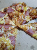 Domino's Pizza food