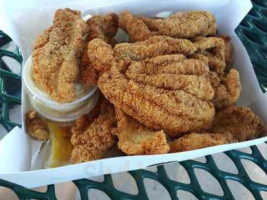 Gills Fried Chicken food