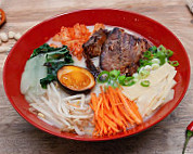 Noodle8co food