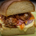 Bubba's Big Bites Cibo