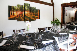 Auberge De La Foret food