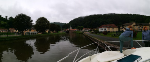 Bistrot Du Canal Lutzelbourg outside