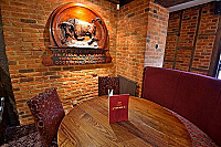 The Royal Victoria Bull inside