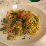 Braci E Abbracci Cibo