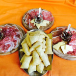 Albarello inside