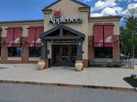 Applebee's Grill outside