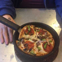 Pizza Hut food