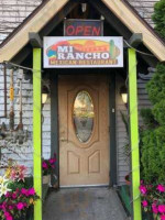 Mi Rancho outside