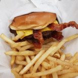 Hardee's Cibo