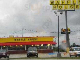 Waffle House outside