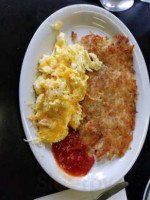 Trada's Breakfast Diner food