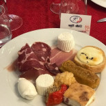 Delle Rose Comida