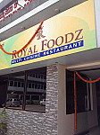 Royal Foodz outside