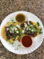 Goyos Tacos food